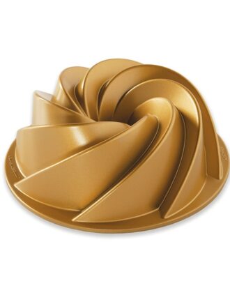 6-cup Heritage Bundt gold