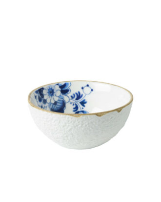 Blauw bloesem yoghurtschaaltje