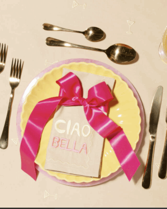 Vondels 2 Servetten Ciao Bella geborduurd 45cm (pre-order Levering vanaf 25-09-2025)