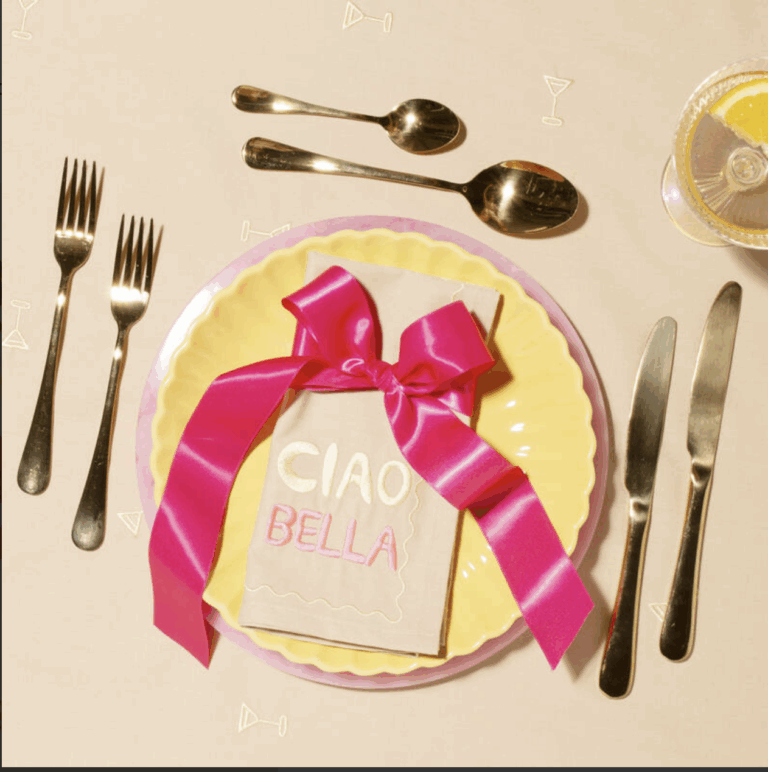 Vondels 2 Servetten Ciao Bella geborduurd 45cm (pre-order Levering vanaf 25-09-2025)