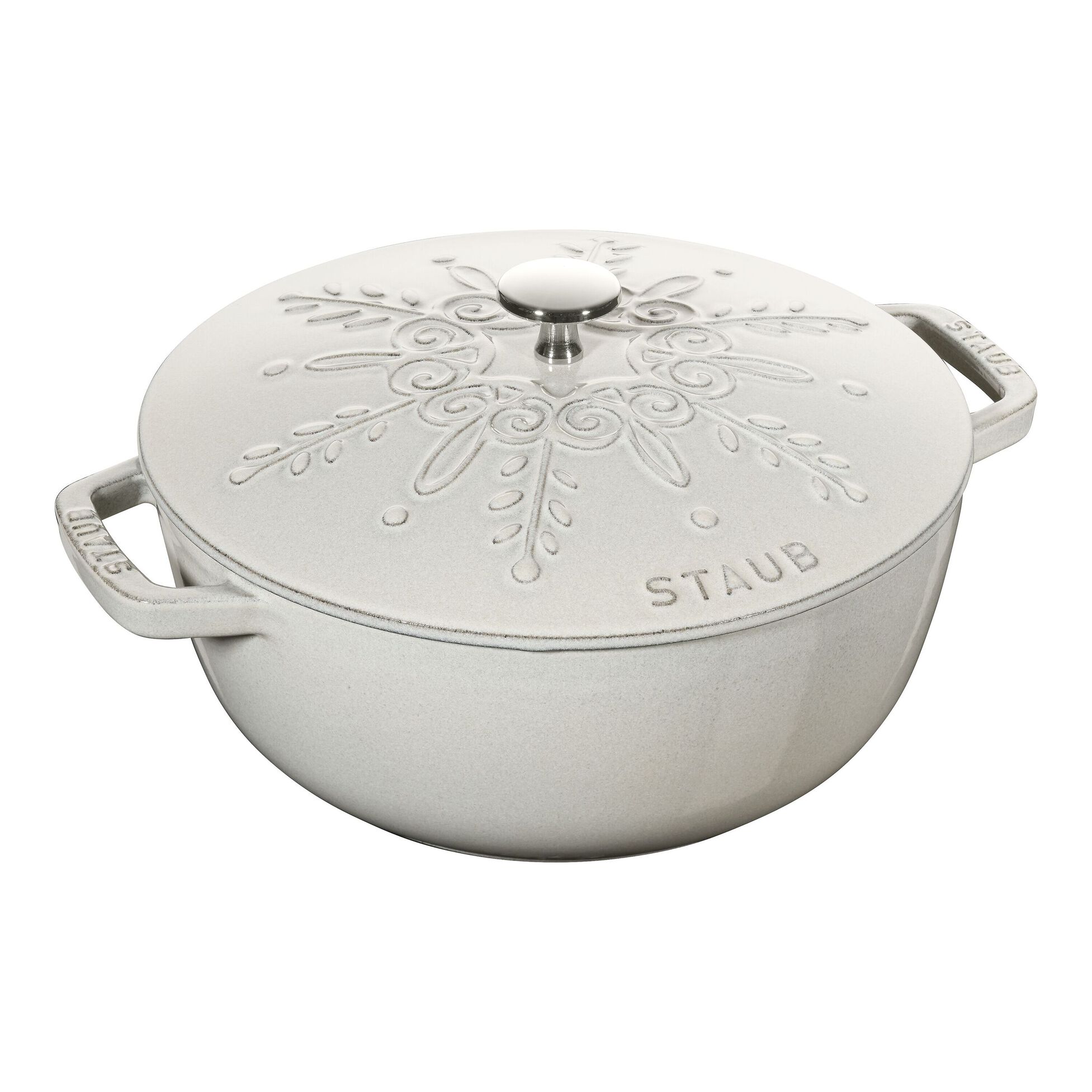 Staub cocotte snowflake